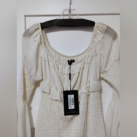 Pretty Little Thing Cream Chiffon Shirred Bodycon Dress - Picture 3 of 4